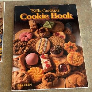 Betty Crocker's Cookie Book